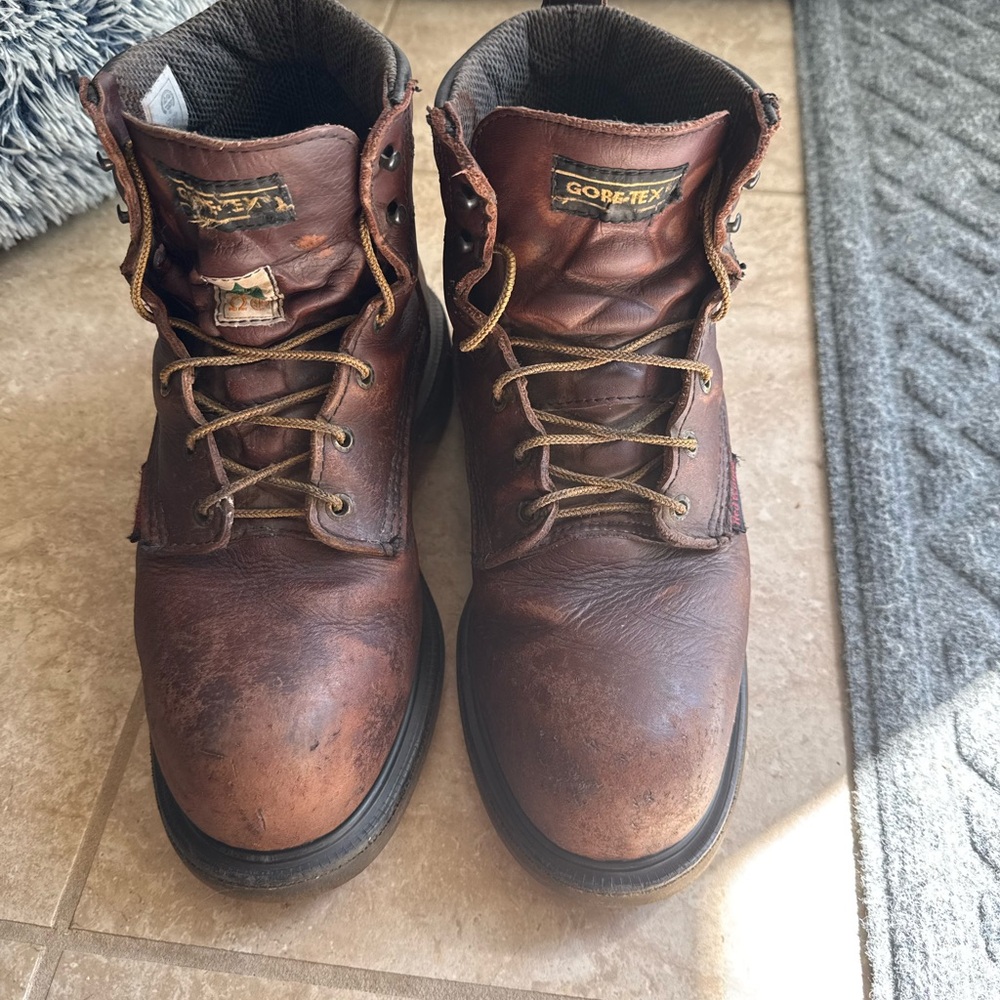 Red Wing Gore-Tex Brown Men's Boots Size 9